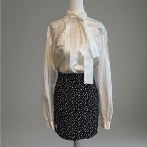 Brandy Melville J Galt Black Floral Mini Skirt XS Small